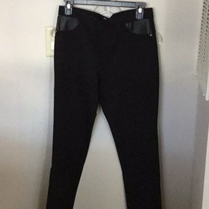 Women DKNY skinny pants